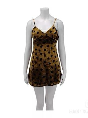 🚩steal Saint Laurent Brown Velvet Heart-Print Slip
